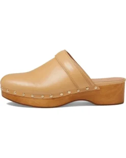 Madewell The Cecily Clog in Oiled Leather | Clogs -Bold Closet Shop 715jIdRO xL. AC SR736920