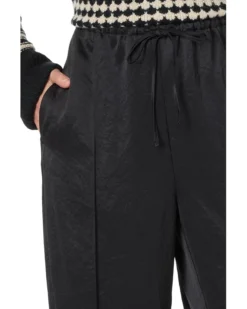 Madewell Pintucked Slim Pull-On Pants in True Black | Jeans -Bold Closet Shop 71tMmhqAYbL. AC SR736920