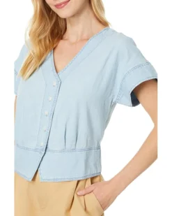 Madewell Denim Pleated Short-Sleeve Top in Doral Wash | Shirts & Tops 6 Madewell Denim Pleated Short-Sleeve Top in Doral Wash | Shirts & Tops -Bold Closet Shop 81g6rwHfSL. AC SR736920